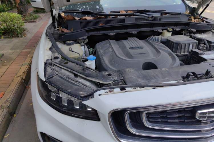 Used Geely Auto Emgrand X7 Sport 2020 1.5TD Automatic Smart Connect PRO Engine Bay Right