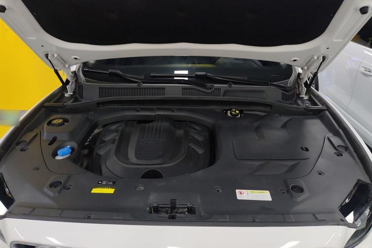 Used Geely Auto Emgrand X7 Sport 2020 1.5TD Automatic Smart Connect PRO Engine Bay