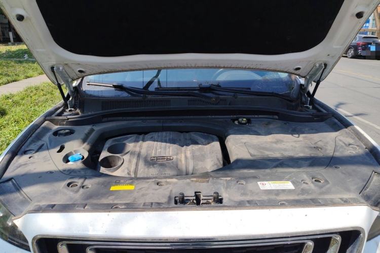 Used Geely Auto Emgrand X7 Sport 2020 1.8TD DCT ZhiZun PRO Engine Bay