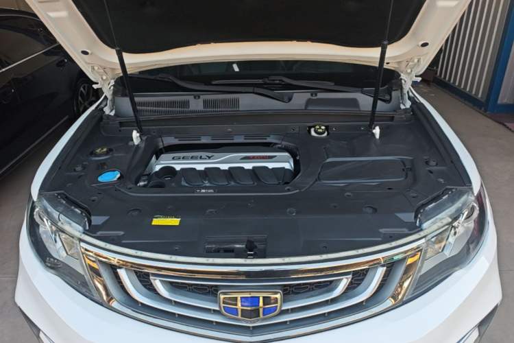 Used Geely Auto Emgrand X7 Sport 2020 1.8TD DCT Two-Wheel Drive Zhiya Model Engine Bay
