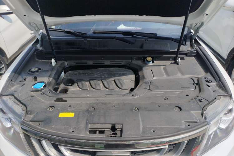 Used Geely Auto Emgrand X7 Sport 2020 1.8TD DCT Two-Wheel Drive Smart Connect 4G-Enabled Version Engine Bay