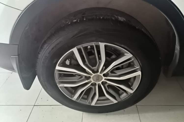 Used Geely Auto Emgrand X7 Sport 2020 1.8TD DCT ZhiZun PRO Exterior 1