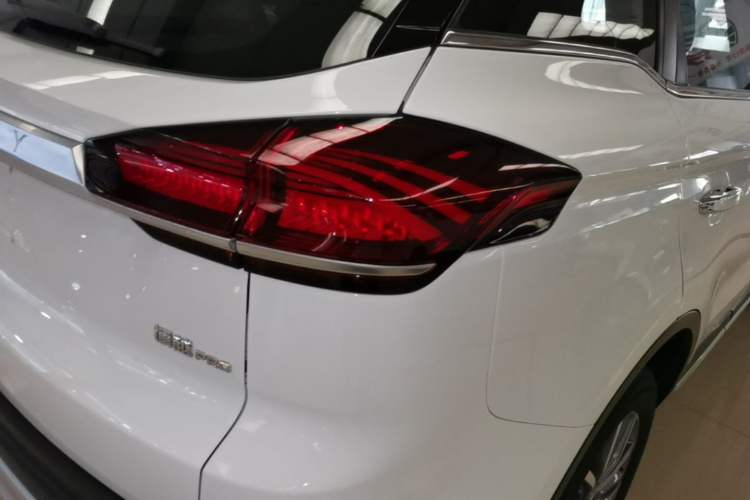 Used Geely Auto Emgrand X7 Sport 2020 1.8TD DCT Smart PRO Exterior 1