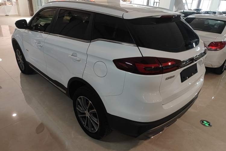 Used Geely Auto Emgrand X7 Sport 2020 1.8TD DCT Two-Wheel Drive Smart Connect 4G-Enabled Version Exterior 2