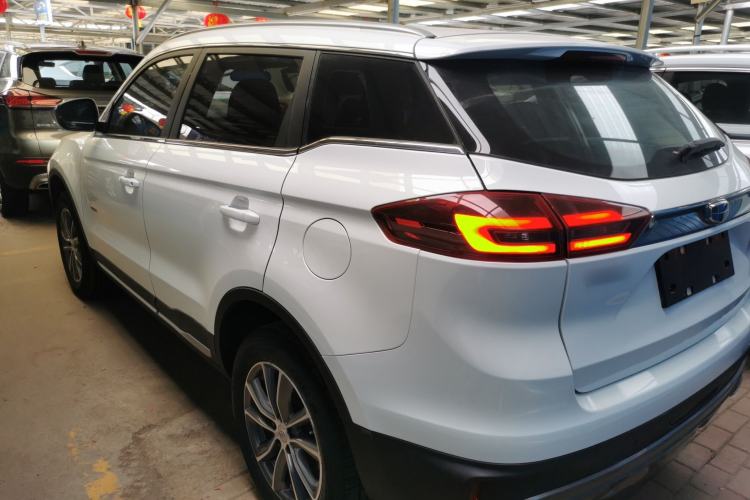 Used Geely Auto Emgrand X7 Sport 2020 1.8TD DCT Two-Wheel Drive Smart Connect 4G-Enabled Version Exterior 2