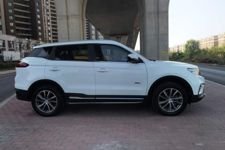 Used Geely Auto Emgrand X7 Sport 2020 1.8TD DCT Two-Wheel Drive Smart Connect 4G-Enabled Version Exterior 3