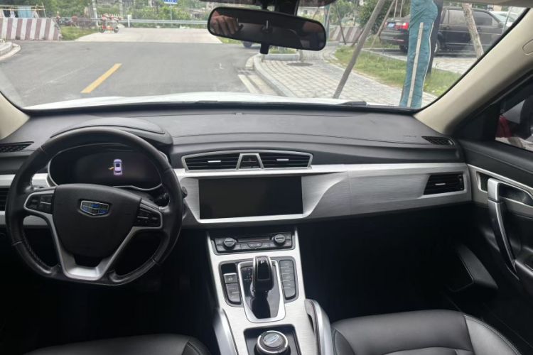 Used Geely Auto Emgrand X7 Sport 2020 1.8TD DCT Two-Wheel Drive Smart Connect 4G-Enabled Version Exterior 3