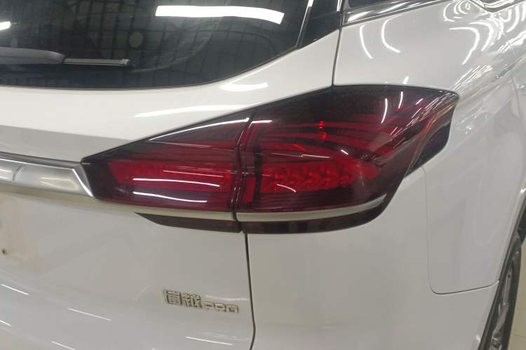 Used Geely Auto Emgrand X7 Sport 2020 1.8TD DCT Smart Connect PRO Exterior 3