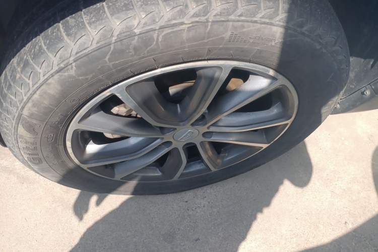 Used Geely Auto Emgrand X7 Sport 2020 1.8TD DCT Two-Wheel Drive Smart Connect 4G-Enabled Version Exterior 4