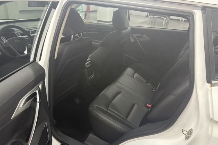 Used Geely Auto Emgrand X7 Sport 2020 1.8TD DCT Two-Wheel Drive Smart Connect 4G-Enabled Version Exterior 4