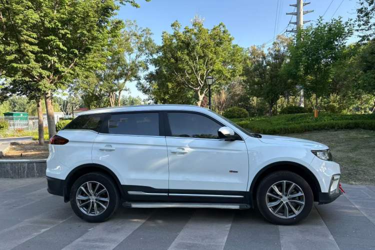 Used Geely Auto Emgrand X7 Sport 2020 1.8TD DCT Two-Wheel Drive Zhiya Model Exterior 4