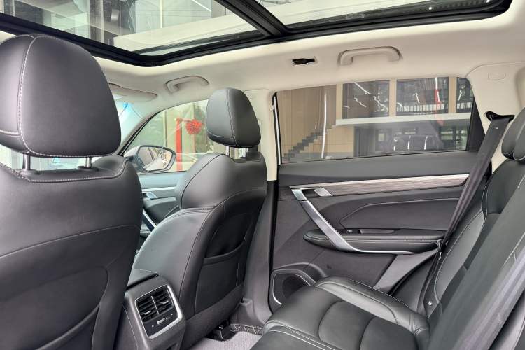 Used Geely Auto Emgrand X7 Sport 2020 1.8TD DCT Smart Connect PRO Exterior 4