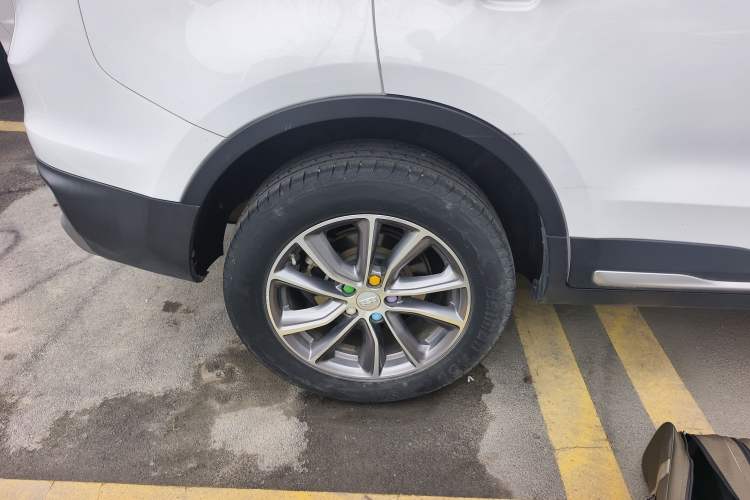 Used Geely Auto Emgrand X7 Sport 2020 1.8TD DCT Two-Wheel Drive Smart Connect 4G-Enabled Version Exterior 5