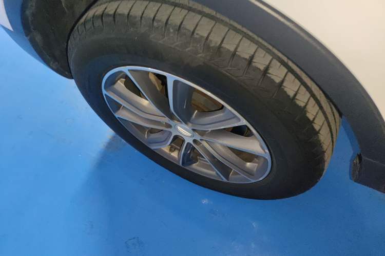 Used Geely Auto Emgrand X7 Sport 2020 1.8TD DCT Two-Wheel Drive Smart Connect 4G-Enabled Version Exterior 5