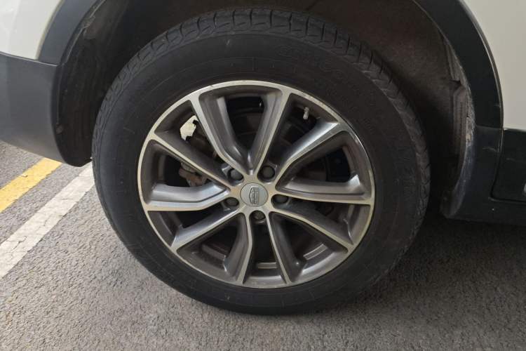 Used Geely Auto Emgrand X7 Sport 2020 1.8TD DCT Two-Wheel Drive Zhiya Model Exterior 8