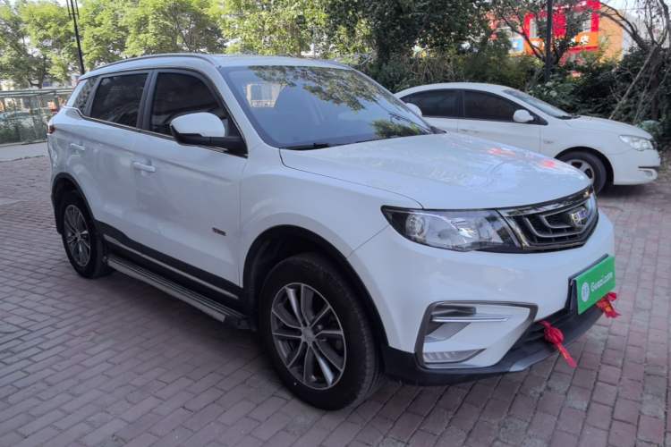 Used Geely Auto Emgrand X7 Sport 2020 1.8TD DCT Two-Wheel Drive Zhiya Model Front Right 45 Deg