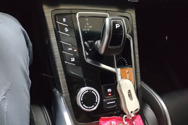 Used Geely Auto Emgrand X7 Sport 2020 1.8TD DCT Smart PRO Gear Lever