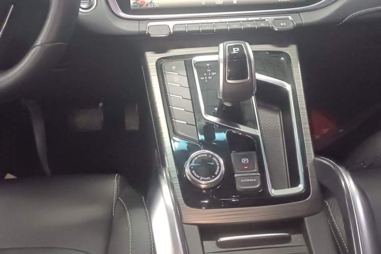 Used Geely Auto Emgrand X7 Sport 2020 1.8TD DCT Smart Connect PRO Gear Lever