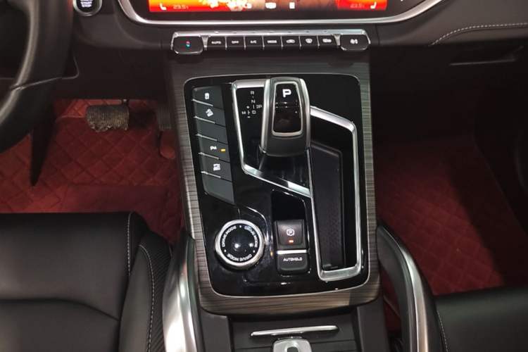 Used Geely Auto Emgrand X7 Sport 2020 1.8TD DCT Smart PRO Gear Lever