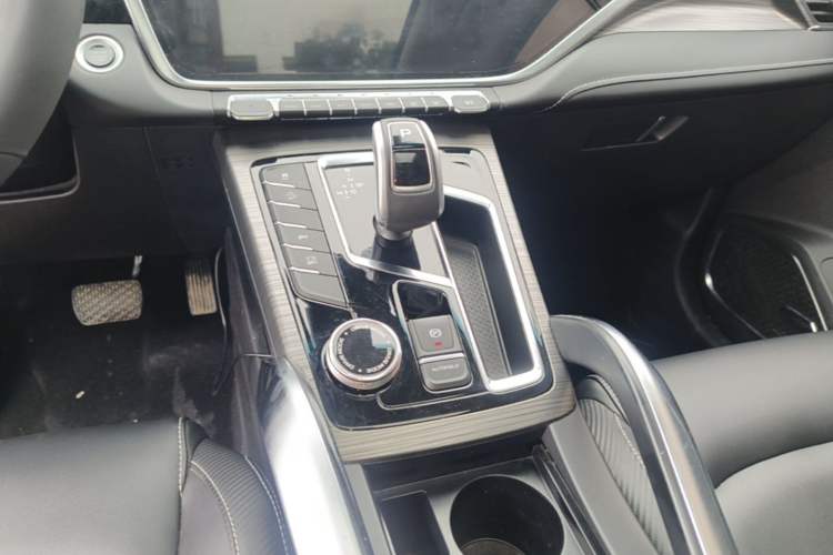Used Geely Auto Emgrand X7 Sport 2020 1.8TD DCT ZhiZun PRO Gear Lever