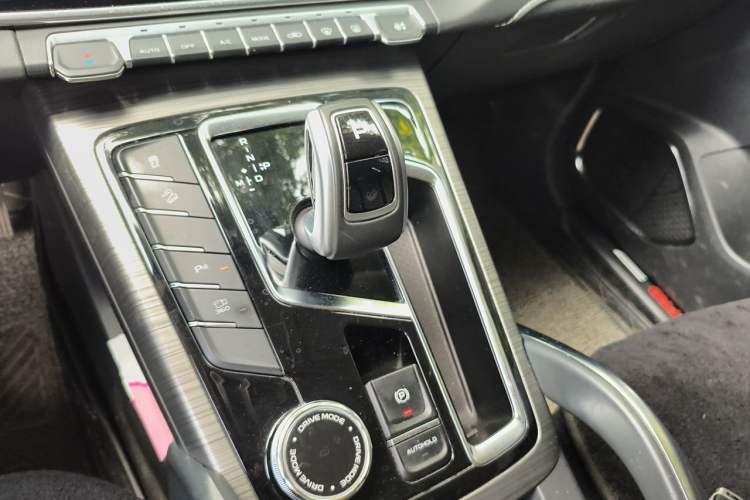 Used Geely Auto Emgrand X7 Sport 2020 1.8TD DCT Smart PRO Gear Lever