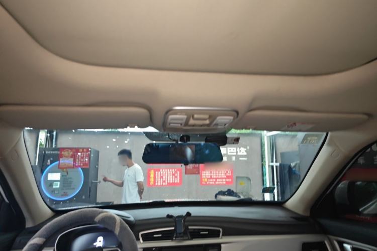 Used Geely Auto Emgrand X7 Sport 2020 1.8TD DCT Two-Wheel Drive Smart Connect 4G-Enabled Version Headliner