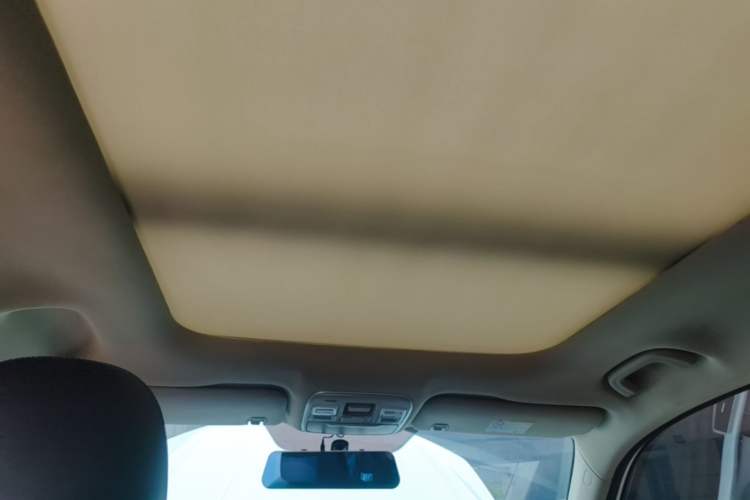 Used Geely Auto Emgrand X7 Sport 2020 1.8TD DCT Two-Wheel Drive Smart Connect 4G-Enabled Version Headliner
