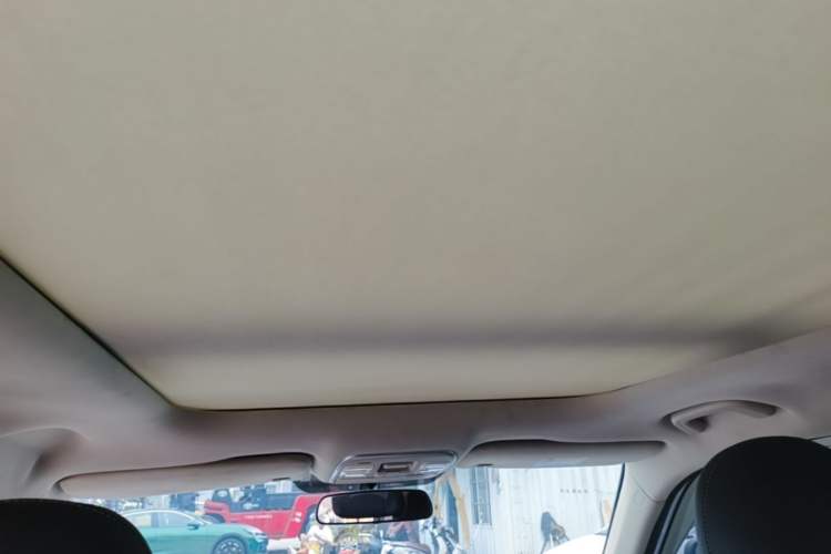 Used Geely Auto Emgrand X7 Sport 2020 1.8TD DCT Two-Wheel Drive Smart Connect 4G-Enabled Version Headliner