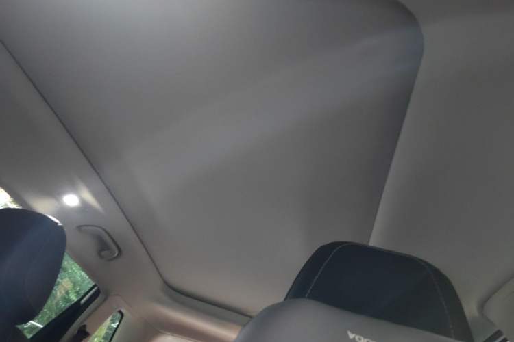 Used Geely Auto Emgrand X7 Sport 2020 1.8TD DCT Smart PRO Headliner