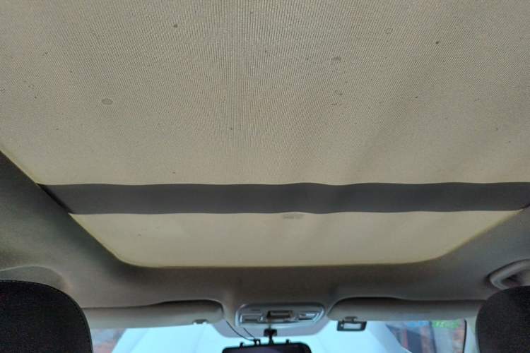 Used Geely Auto Emgrand X7 Sport 2020 1.8TD DCT Two-Wheel Drive Smart Connect 4G-Enabled Version Headliner