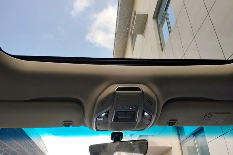 Used Geely Auto Emgrand X7 Sport 2020 1.5TD Automatic Smart Connect PRO Headliner