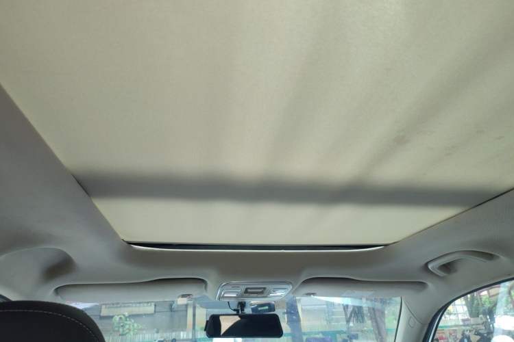 Used Geely Auto Emgrand X7 Sport 2020 1.8TD DCT Two-Wheel Drive Smart Connect 4G-Enabled Version Headliner