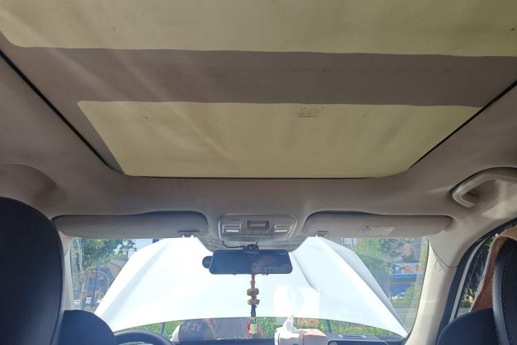Used Geely Auto Emgrand X7 Sport 2020 1.8TD DCT Two-Wheel Drive Smart Connect 4G-Enabled Version Headliner