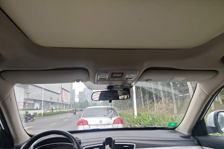 Used Geely Auto Emgrand X7 Sport 2020 1.8TD DCT Two-Wheel Drive Smart Connect 4G-Enabled Version Headliner