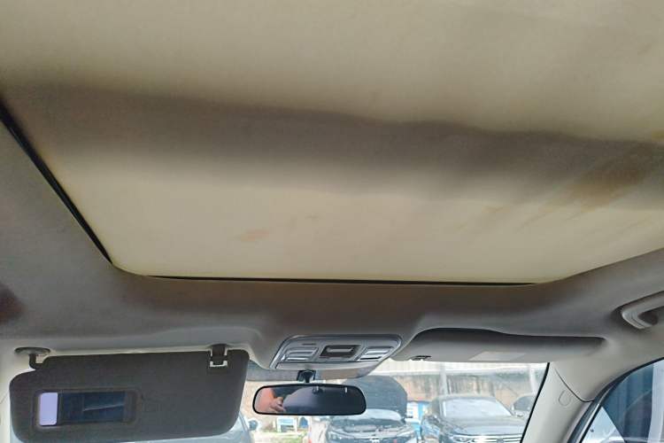 Used Geely Auto Emgrand X7 Sport 2020 1.8TD DCT Two-Wheel Drive Smart Connect 4G-Enabled Version Headliner