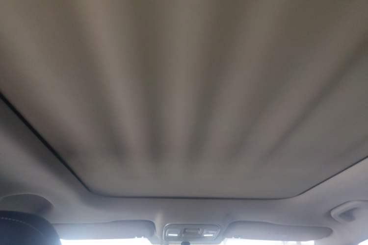 Used Geely Auto Emgrand X7 Sport 2020 1.8TD DCT Two-Wheel Drive Smart Connect 4G-Enabled Version Headliner