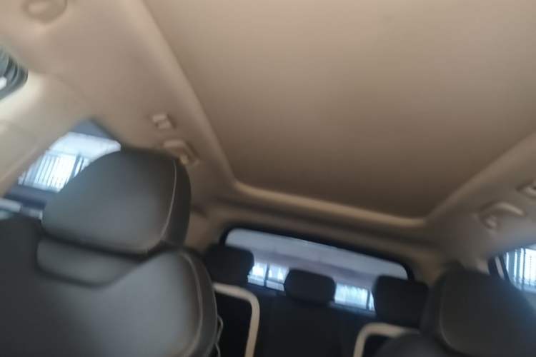 Used Geely Auto Emgrand X7 Sport 2020 1.5TD Automatic Smart Connect PRO Headliner