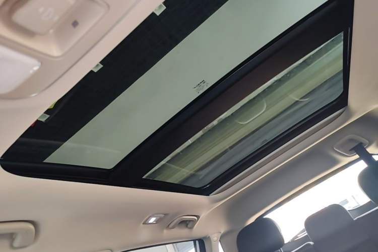 Used Geely Auto Emgrand X7 Sport 2020 1.8TD DCT Two-Wheel Drive Smart Connect 4G-Enabled Version Headliner