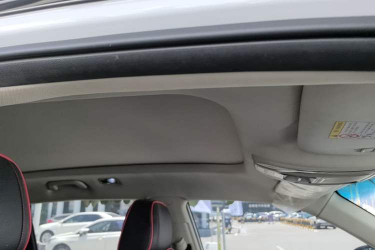 Used Geely Auto Emgrand X7 Sport 2020 1.8TD DCT Smart Connect PRO Headliner