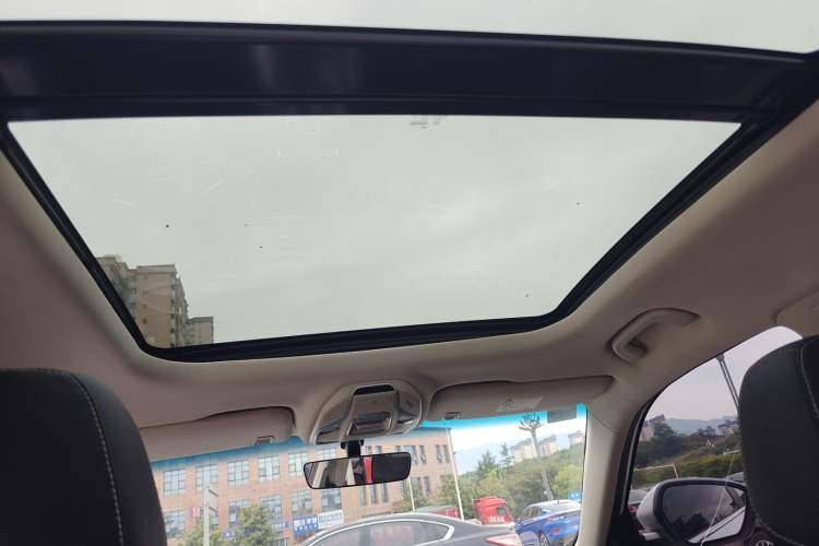 Used Geely Auto Emgrand X7 Sport 2020 1.8TD DCT Smart PRO Headliner