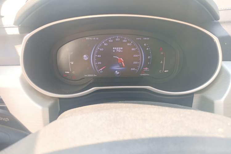Used Geely Auto Emgrand X7 Sport 2020 1.8TD DCT Two-Wheel Drive Smart Connect 4G-Enabled Version Instrument Cluster