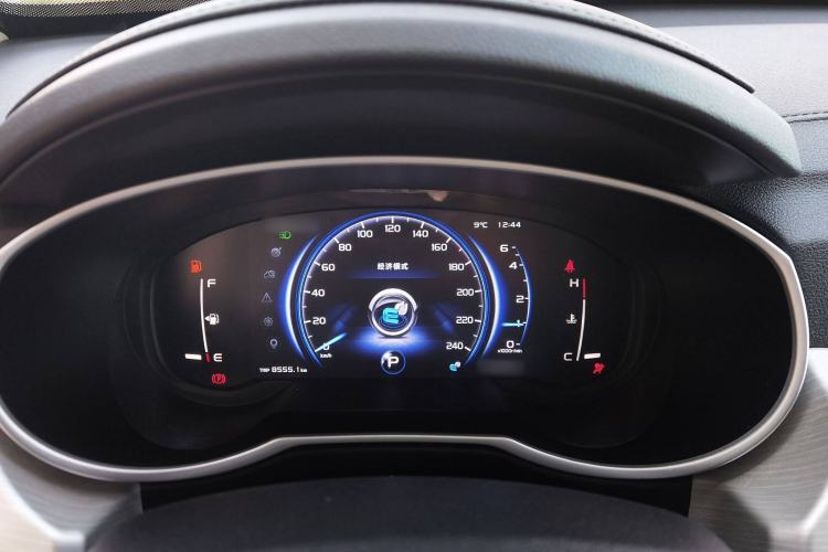 Used Geely Auto Emgrand X7 Sport 2020 1.8TD DCT Two-Wheel Drive Smart Connect 4G-Enabled Version Instrument Cluster