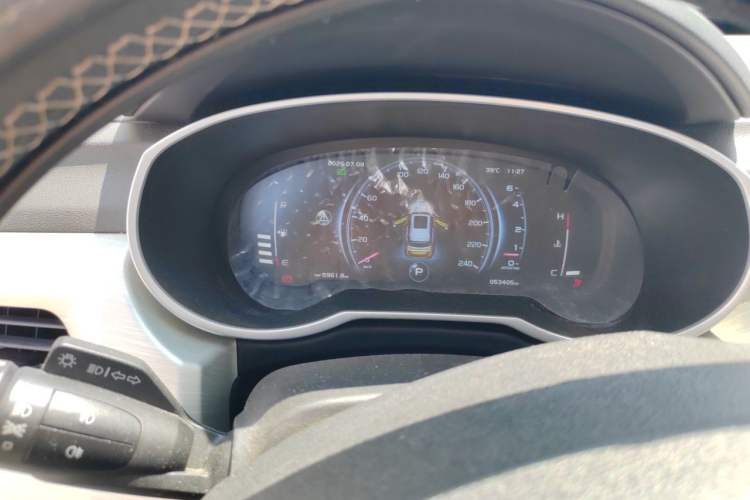 Used Geely Auto Emgrand X7 Sport 2020 1.8TD DCT Two-Wheel Drive Smart Connect 4G-Enabled Version Instrument Cluster
