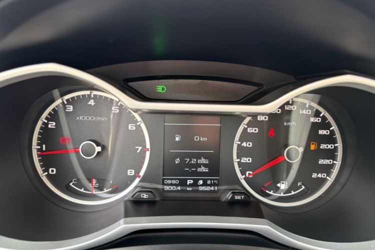 Used Geely Auto Emgrand X7 Sport 2020 1.8TD DCT Two-Wheel Drive Zhiya Model Instrument Cluster