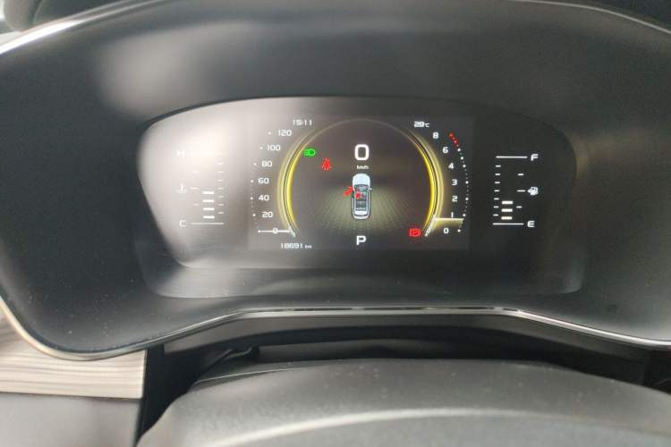 Used Geely Auto Emgrand X7 Sport 2020 1.5TD Automatic Smart Connect PRO Instrument Cluster