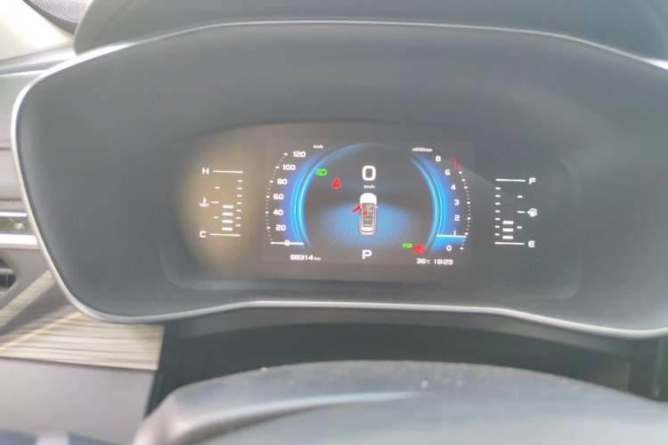 Used Geely Auto Emgrand X7 Sport 2020 1.5TD Automatic Smart Connect PRO Instrument Cluster
