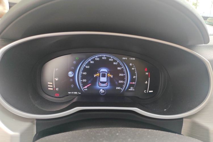Used Geely Auto Emgrand X7 Sport 2020 1.8TD DCT Two-Wheel Drive Smart Connect 4G-Enabled Version Instrument Cluster