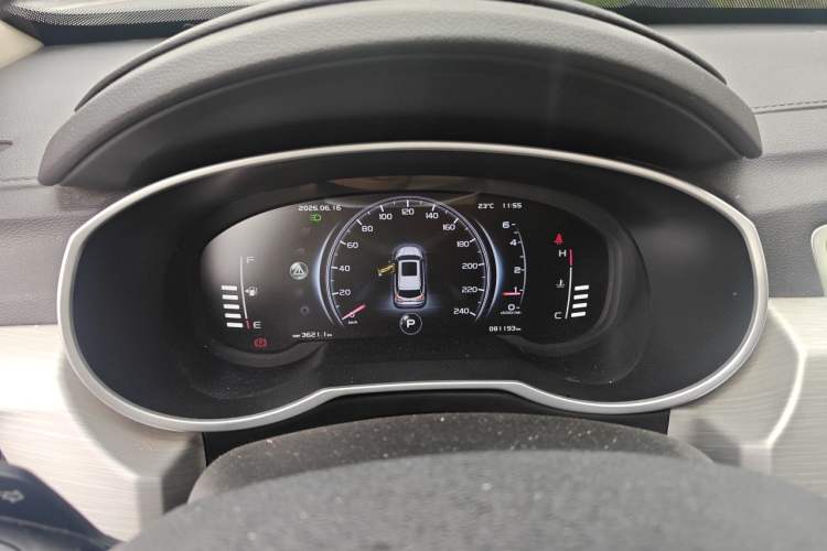 Used Geely Auto Emgrand X7 Sport 2020 1.8TD DCT Two-Wheel Drive Smart Connect 4G-Enabled Version Instrument Cluster
