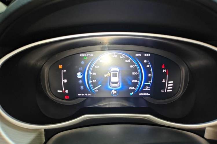 Used Geely Auto Emgrand X7 Sport 2020 1.8TD DCT Two-Wheel Drive Smart Connect 4G-Enabled Version Instrument Cluster