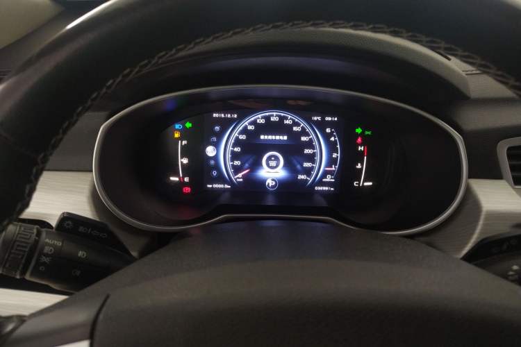 Used Geely Auto Emgrand X7 Sport 2020 1.8TD DCT Two-Wheel Drive Smart Connect 4G-Enabled Version Instrument Cluster